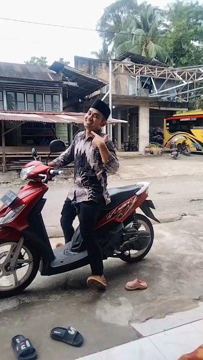 dapat baju baru