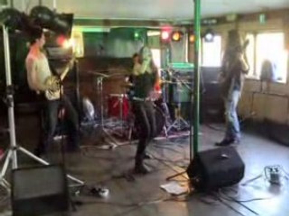 DeathPot - 10-05-2008 -Same Body 2 minds (extrait)-