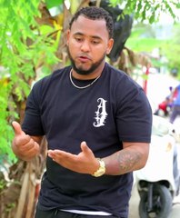 El que mucho visita muy probable que algo quiera