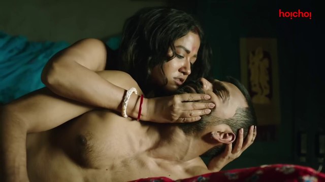 BHABHI AUR BOYFRIEND AIK HI BED PR || WRONG WEB SERIES || WEB SERIES || DESI WEB SERIES || ULLU WEB SERIES || INDIAN WEB SERIES || INDIAN BHABHI || INDIAN DESI BHABHI ||