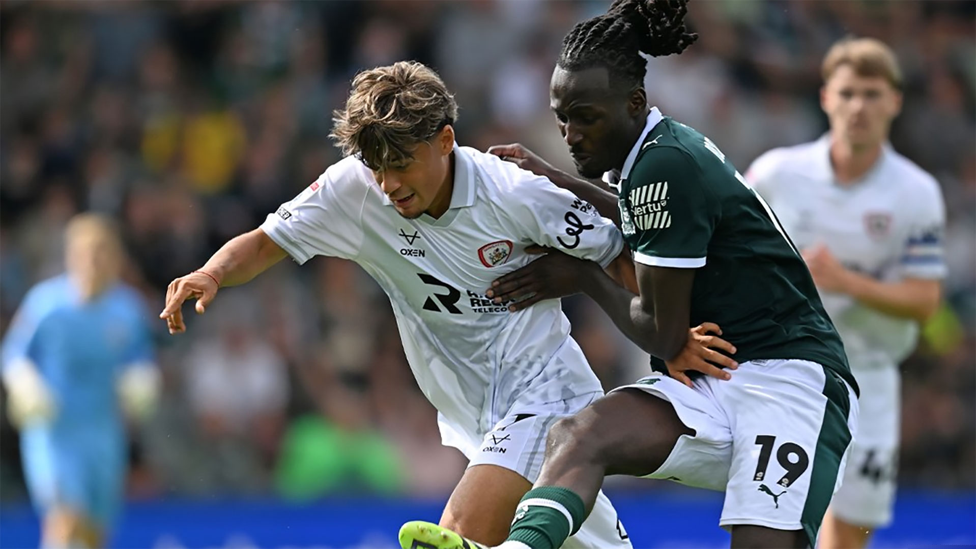 Plymouth Argyle v Barnsley