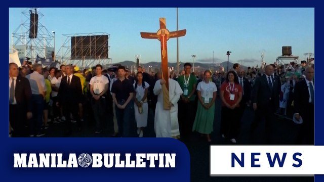 Pope thrills hundreds of thousands of young Catholics at Holy Year youth festival