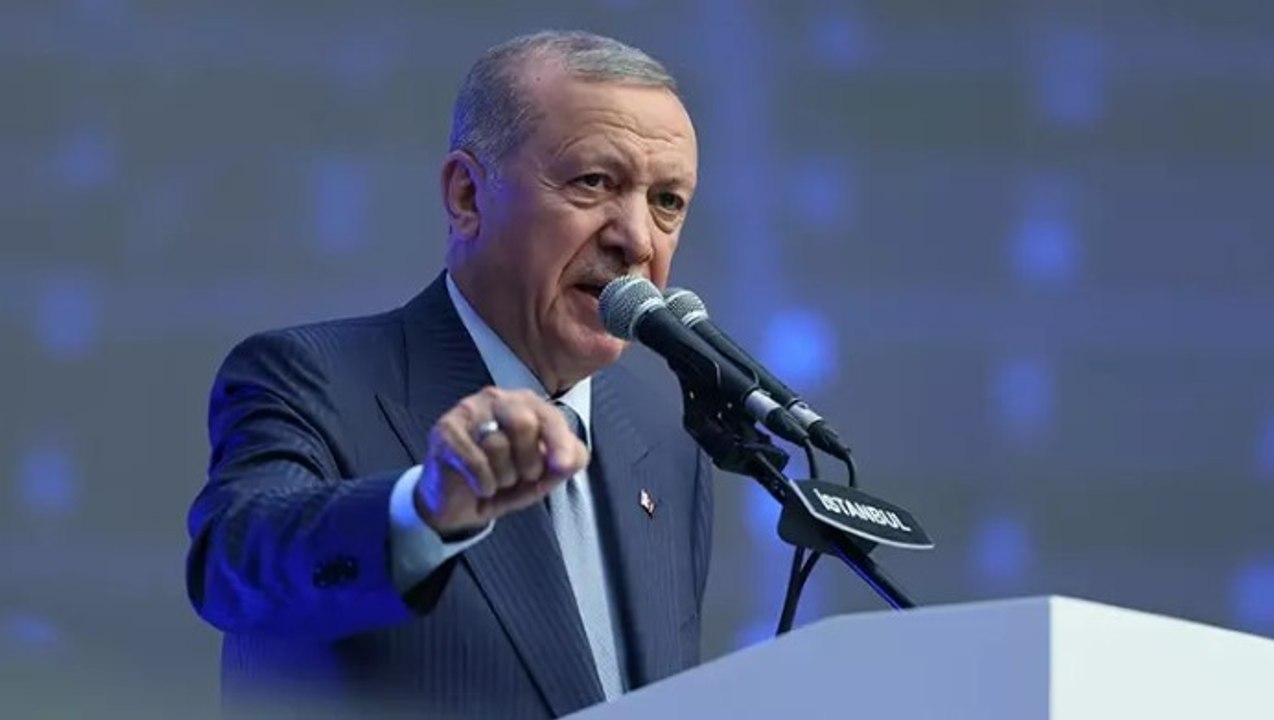 Cumhurbaşkanı Erdoğan, Kayseri’de düzenlenen ‘Söz Gençlikte’ programına telefonla bağlandı