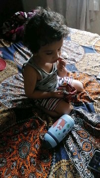 Diaper baby is not allowing to film