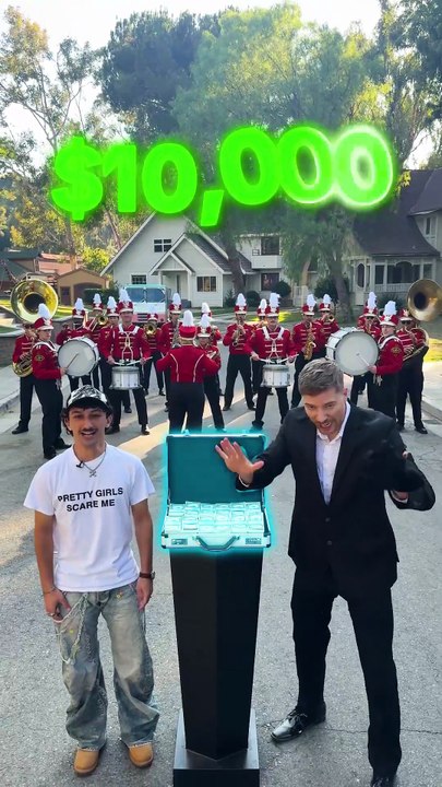 Don’t Turn Around, Win $10k