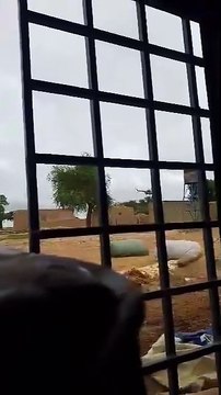 🇲🇱 À la suite d'une attaque contre un convoi des forces armées maliennes près de la ville de Tenenkou, des hélicoptères du Corps africain ont mené des frappes aériennes contre les positions des militants.