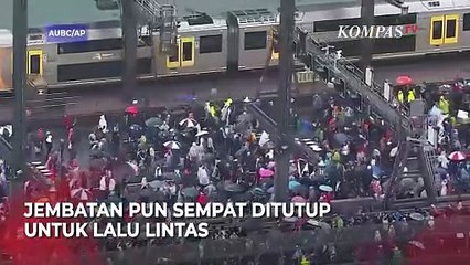 Demo Besar-besaran! Massa Penuhi Jembatan Pelabuhan Sydney Dukung Warga Palestina