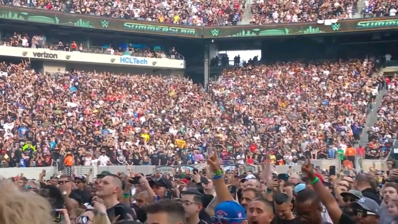 roman reigns and jey uso vs bron breakker and bronson reed tag team match summerslam night 1