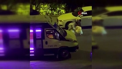 Yine Esenyurt yine olay: Araçlara küfredip önüne gelene saldırdı!