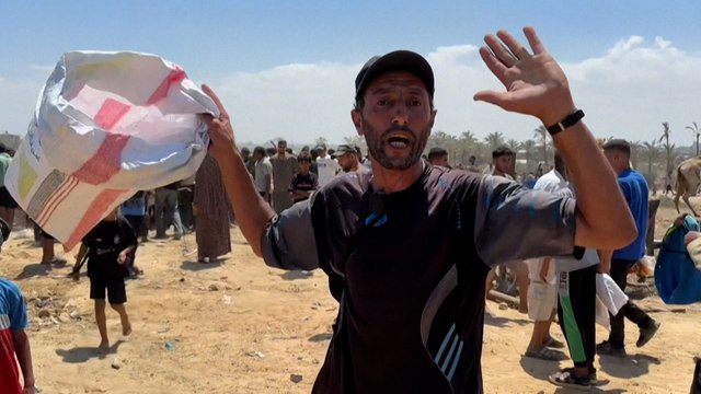 « C'est une humiliation » : à Gaza, des largages d'aide humanitaire « insuffisants » et qui sèment le chaos