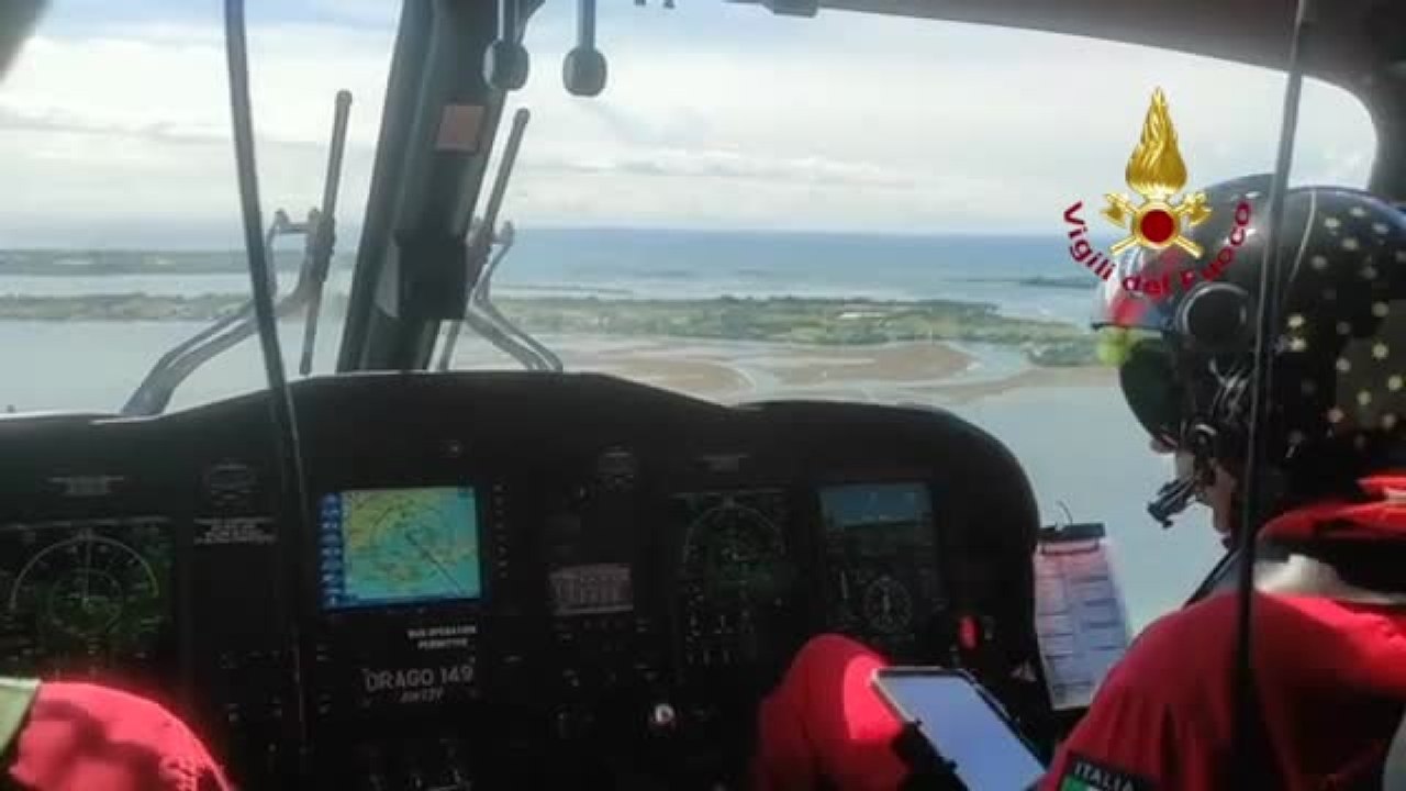 Venezia, il video delle ricerche in mare per il turista scomparso dal traghetto