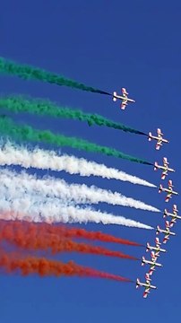 Frecce tricolori: cronaca di un sogno di mezza estate