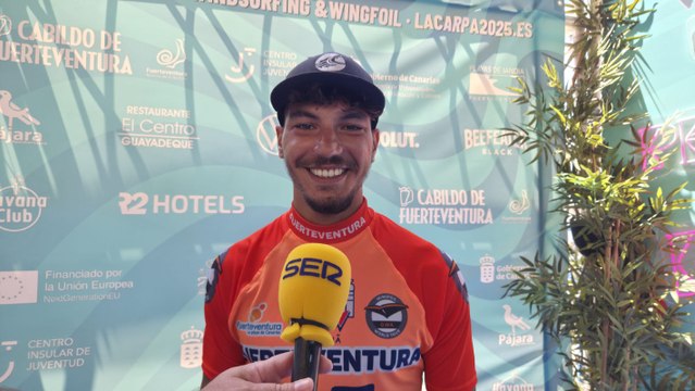 Walid Benhammou, un 'wingfoiler' con una emocionante historia detrás: Gracias a mi familia hago lo que más me gusta