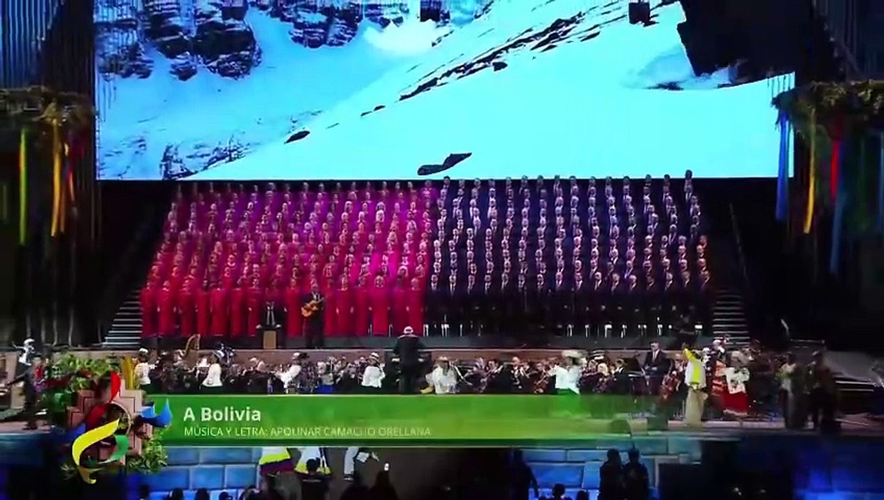 Coro de 360 voces canta Viva mi patria Bolivia en Perú