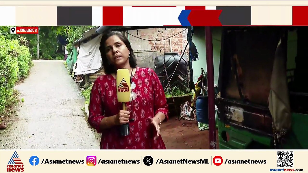 മകളെ ശല്യം ചെയ്തത് ചോദ്യം ചെയ്തതിന് അച്ഛന്‍റെ ഓട്ടോറിക്ഷ കത്തിച്ചു; ജീവിതം വഴിമുട്ടി റഫീഖ്