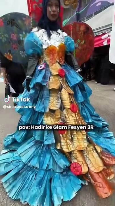 Fesyen Glam 3R