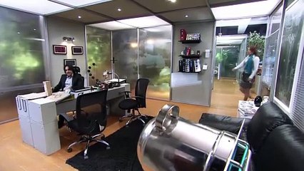 Antonia le confiesa a Paola que ya no siente lo mismo por Félix