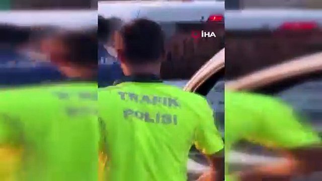 İstanbul'un göbeğinde güpegündüz silahlı saldırı kamerada!