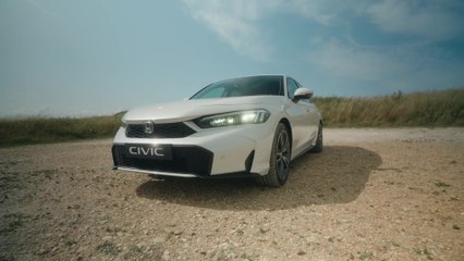 Dynamic exterior upgrade headlines refreshed Honda Civic e:HEV