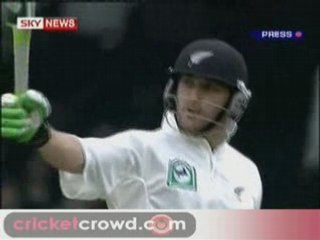 E-NZ, T1, D1_to_DivX_clip0-08