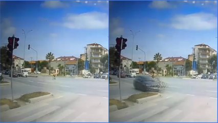 Kırmızı ışıkta geçen bisikletliye otomobil çarptı!