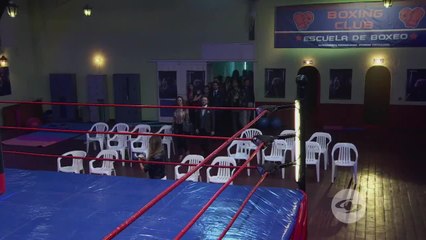 70. En medio de una pelea, Cristian resulta fuertemente golpeado