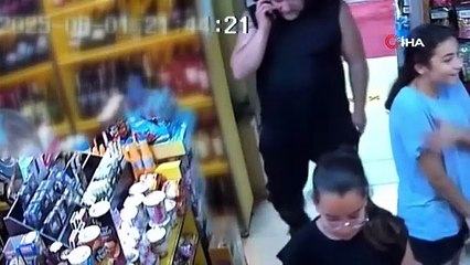 Gülerek sohbet etti, bir anda yere yığılıp hayatını kaybetti