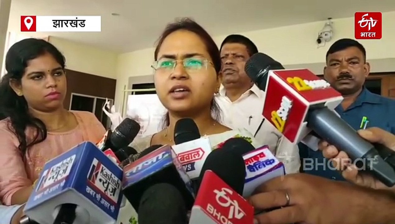 गुरुजी का निधनः दिल्ली से रांची लाया जा रहा गुरुजी का पार्थिव शरीर, मंगलवार को नेमरा में होगा अंतिम संस्कार