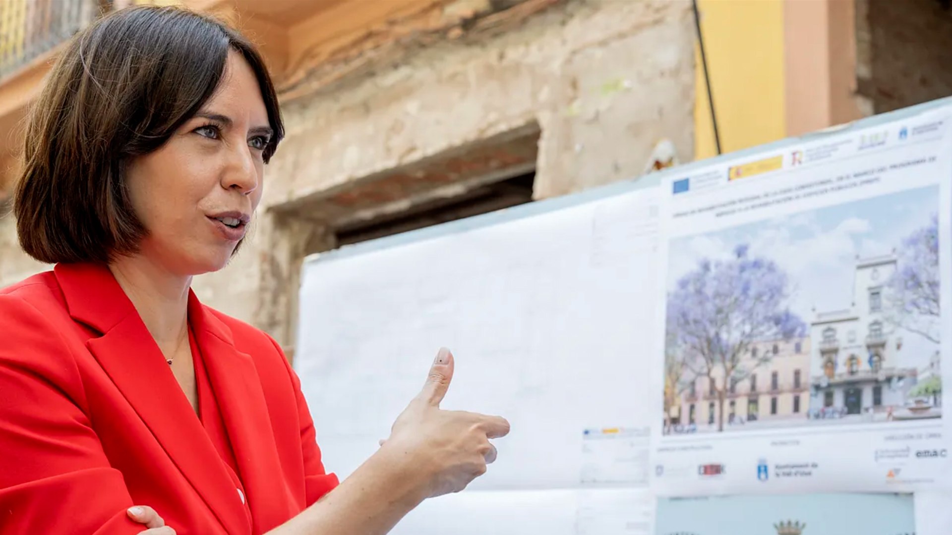 La ministra de Ciencia y Universidades ha emplazado a "ver c�mo ha sido la investigaci�n de Antifraude y la actuaci�n de la Diputaci�n de Valencia" e insiste en amparar a Jos� Mar�a �ngel porque "un t�tulo no hace a un pol�tico".