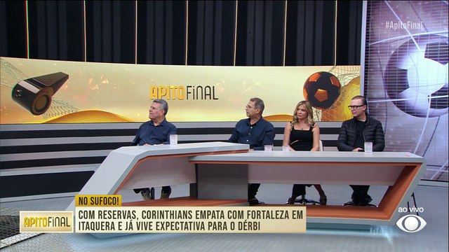 Corinthians foi prejudicado contra o Fortaleza? Craque Neto analisa