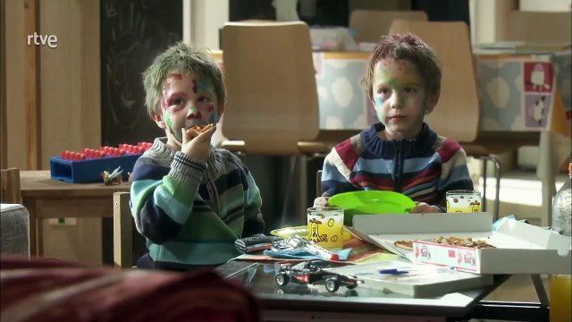 Los Misterios de Laura 1x01 El misterio de la habitación sellada