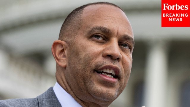 Hakeem Jeffries Asked About 'Nuclear Option' To Stop Texas Redistricting: 'Urging Democrats To Break Quorum?'