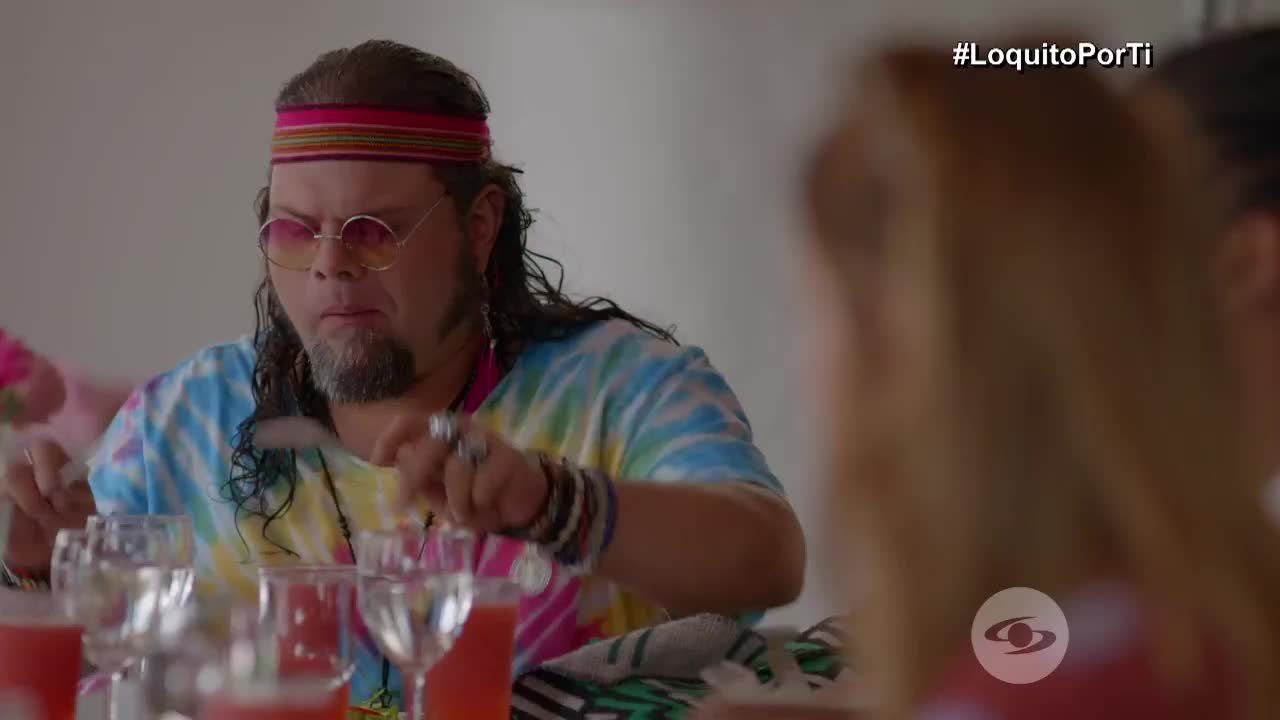 Camilo puede afectar la convivencia del grupo al insistir con tener nuevos cambios | Loquito por ti