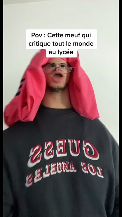 Cette prof est folle 🤣