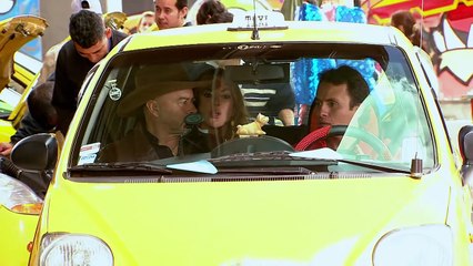 Un nuevo problema se transporta en el taxi de Flor