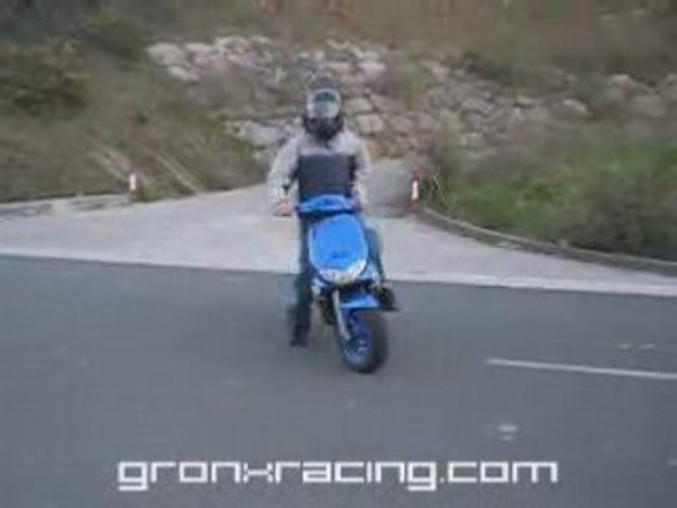 Scooter_crash_motorbike_stunt_