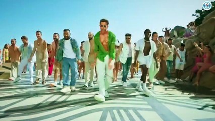 Chaand sa chhupa hai (Full Song)  Kiara Advani  Hrithik Roshan  War 2  Ntr  Indian Hit Music_720p