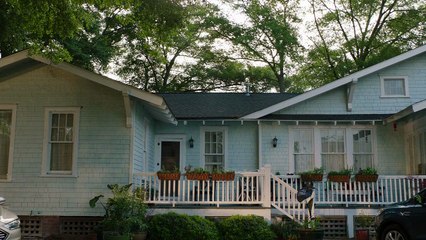 Watch Words On Bathroom Walls - Urdu Dubbed on Tamasha online free_2