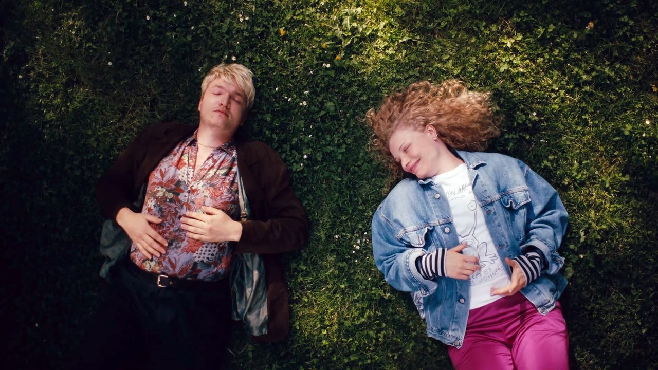 How to Be Normal - Trailer (Deutsch) HD