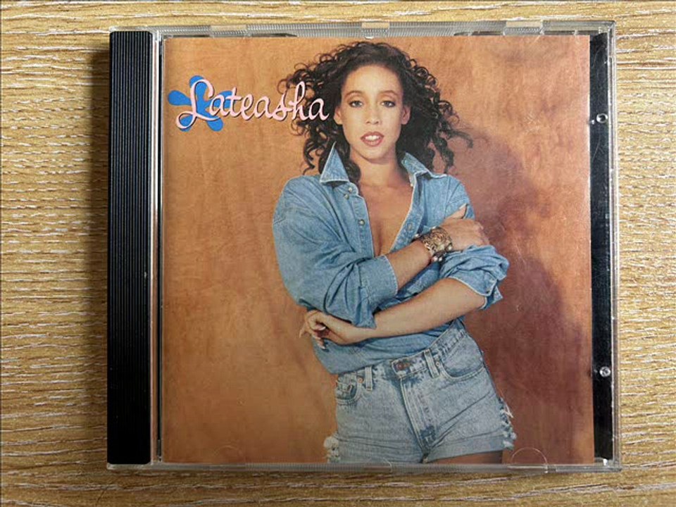 Lateasha - Gonna Groove You Right