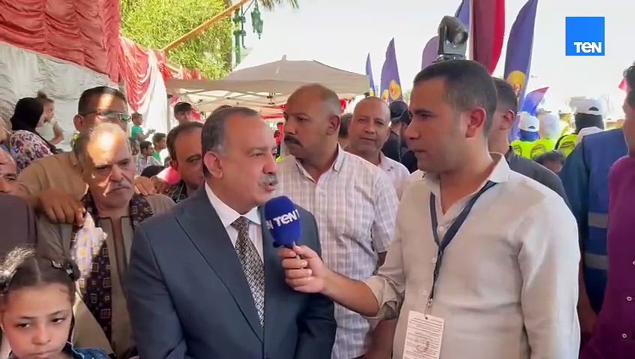 عرس انتخابي أمام المقار الانتخابية وسط فرحة الناخبين وحضور السيدات