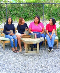 Hay familia que mientras mas lejos estan  es mucho mejor