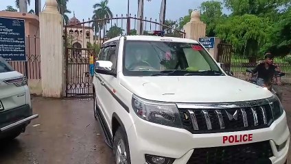 सपा कार्यालय में युवक से मारपीट, भाजपा नेता बोले - यही है समाजवादी पार्टी का असली चेहरा