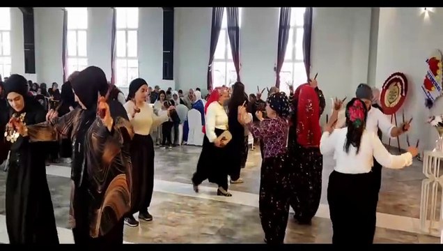 Emirdağ Yöresi Kaşık Oyunu Dagda goyun gutsek yarinen