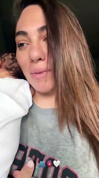 Ευρυδίκη Βαλαβάνη: Το βίντεο με το μωρό στην αγκαλιά της και η εξομολόγηση: «Το ήθελα μια ζωή»