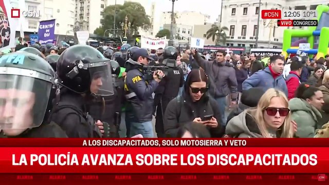 Marcha por la Emergencia en Discapacidad: tensión en Congreso entre manifestantes y las fuerzas de seguridad
