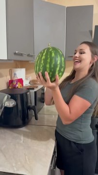 #familytiu Жена -сила природы 🤣год не понадобился 🤣🤣🤣