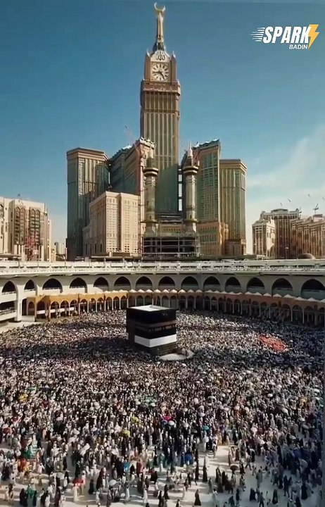 سبحان اللہ! خانہ کعبہ کا دل چھو لینے والا منظر SubhanAllah! Heart-touching view of the Holy Kaaba