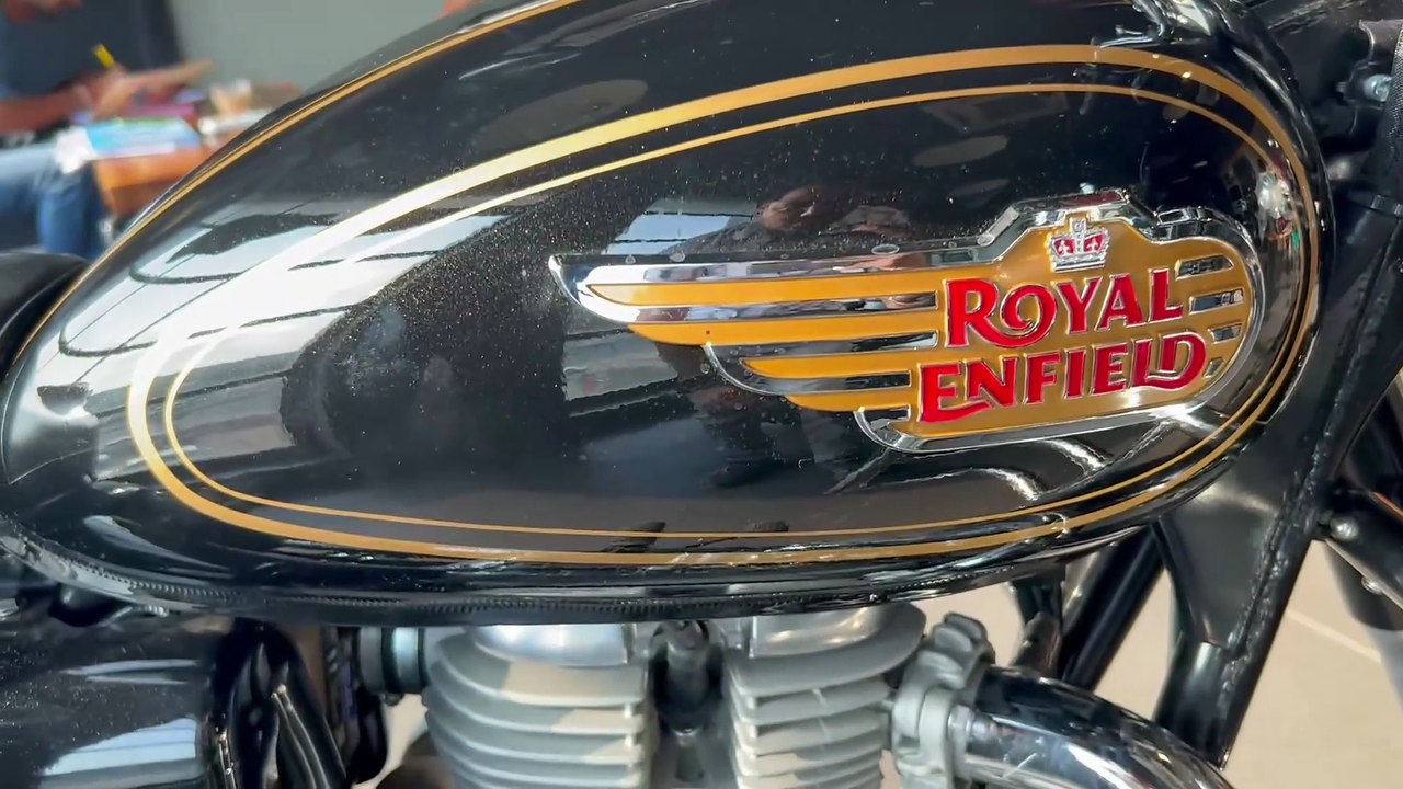 Royal Enfield Bullet 350 Battalion Black Twin Of Standard #royalenfield #bullet #350cc