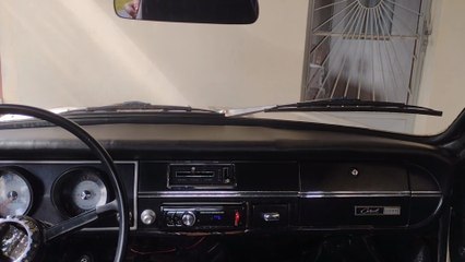 Bad start good drive - Cold start with no battery in my Ford Corcel 1974 - POV push-start